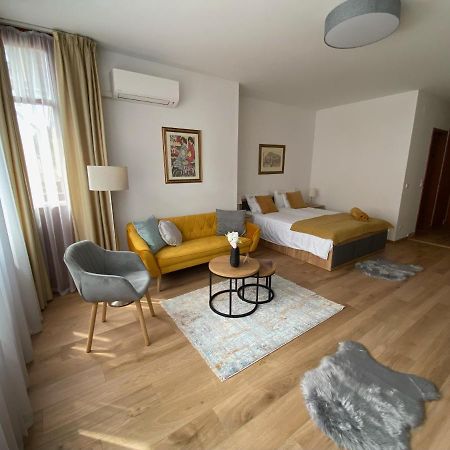 Lovag8 Apartment Budapest Esterno foto
