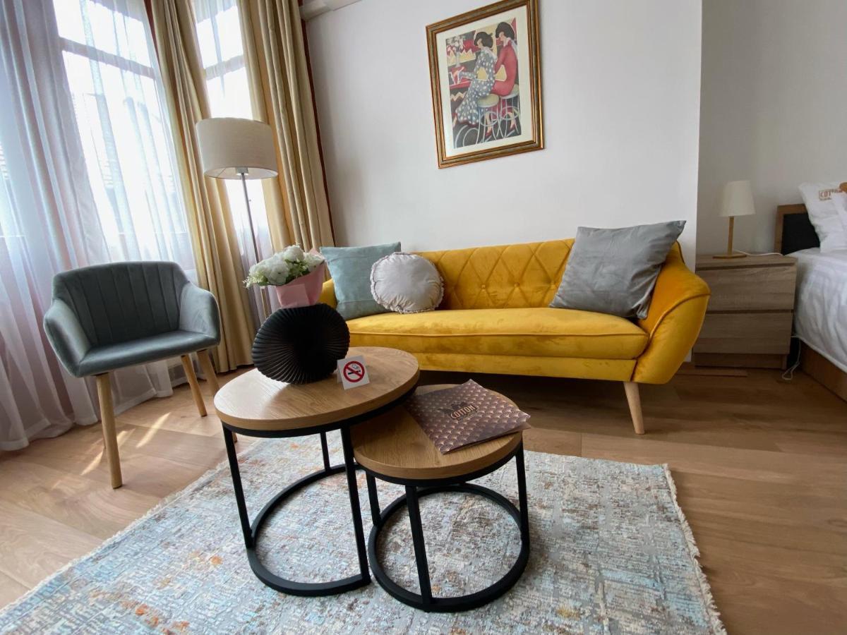 Lovag8 Apartment Budapest Esterno foto