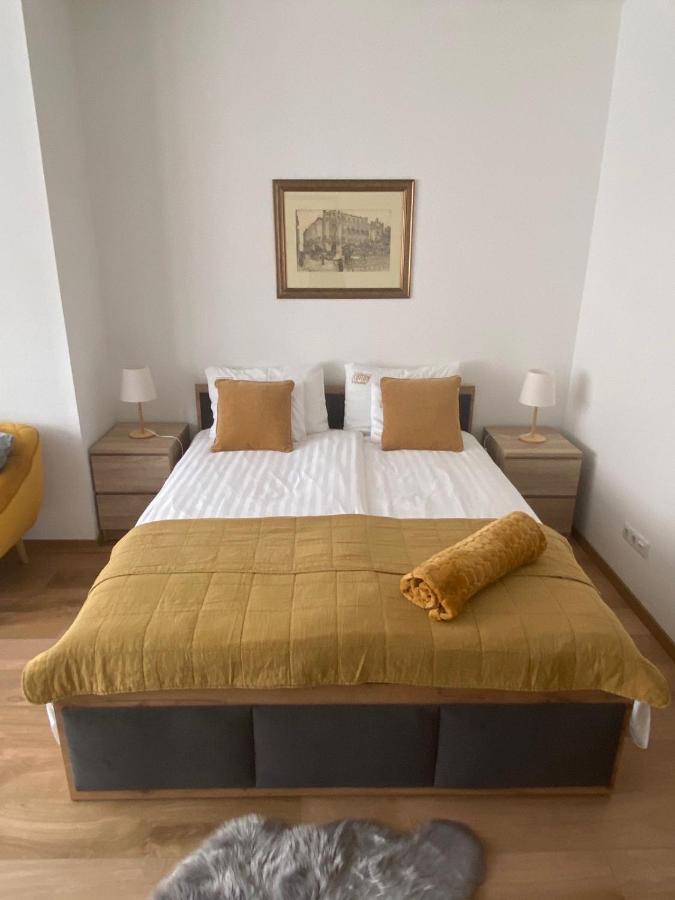 Lovag8 Apartment Budapest Esterno foto