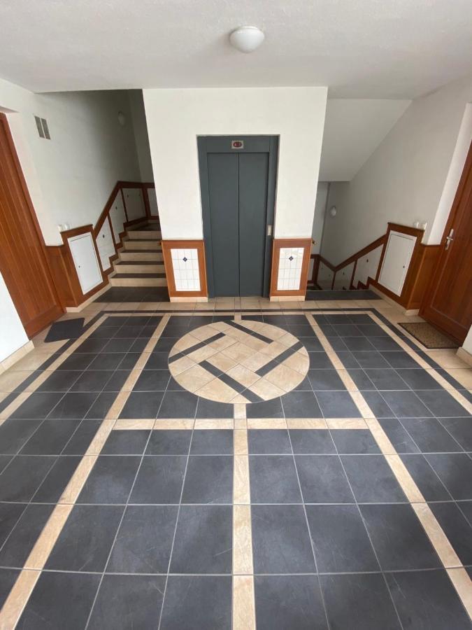 Lovag8 Apartment Budapest Esterno foto